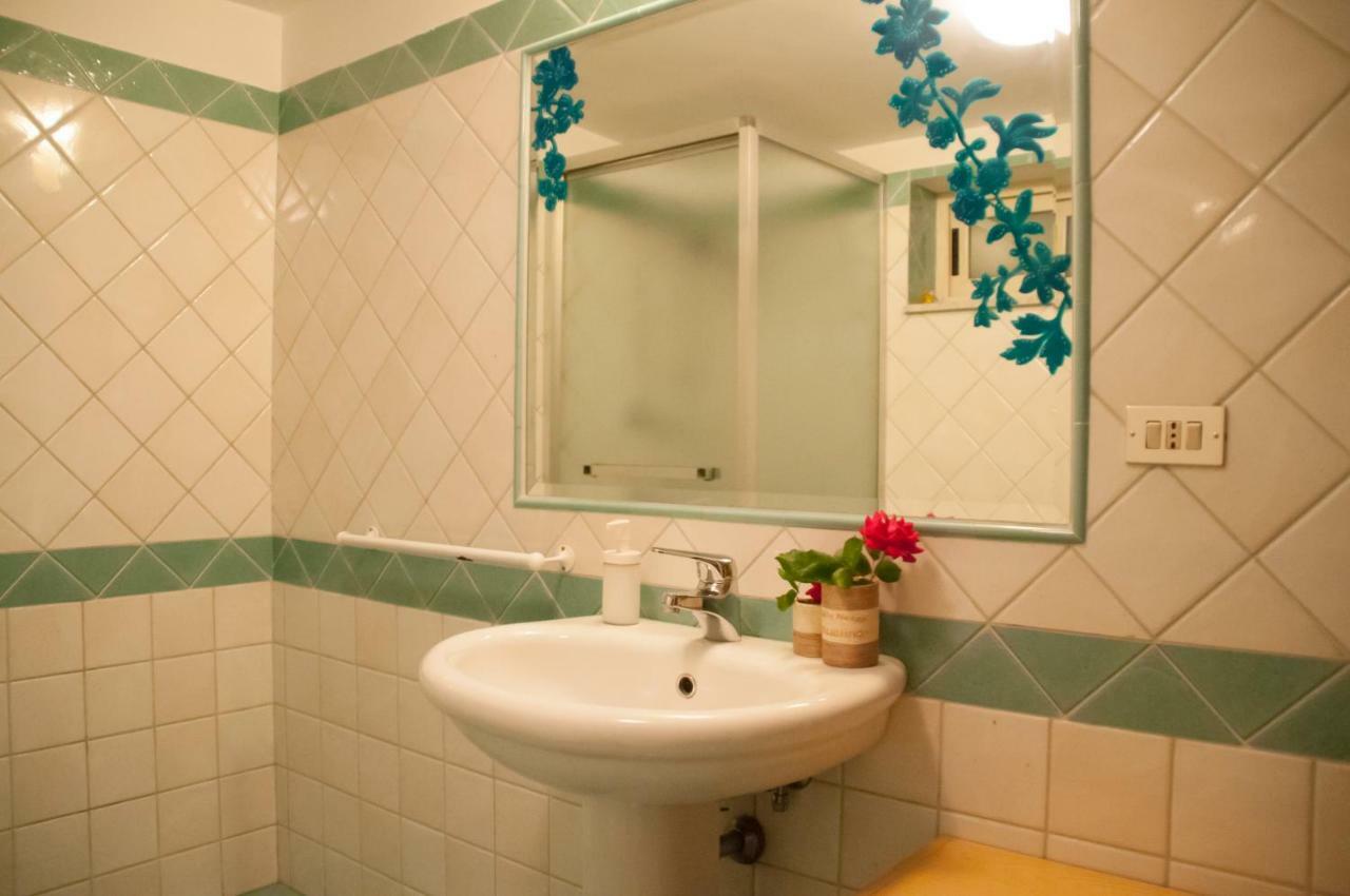 B&B Sikily Naxos จีอาร์ดีนี นักซอส ภายนอก รูปภาพ