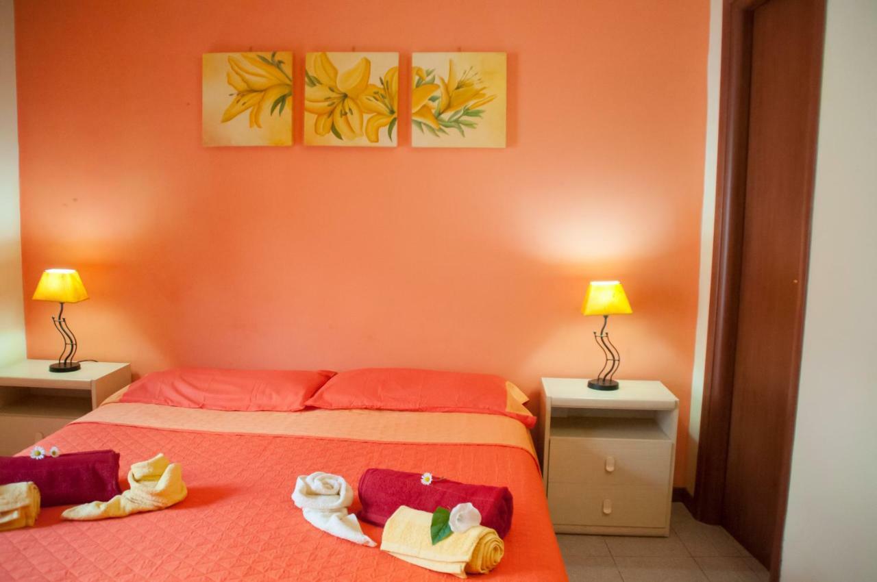 B&B Sikily Naxos จีอาร์ดีนี นักซอส ภายนอก รูปภาพ
